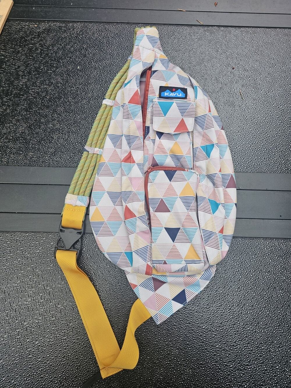 KAVU Rope Sling Crossbody Bag Colorblock Medium Adjustable Strap Outer Pockets